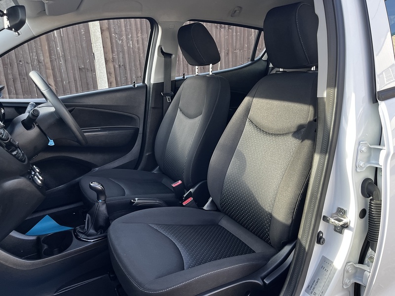 Vauxhall Viva i SE - U265