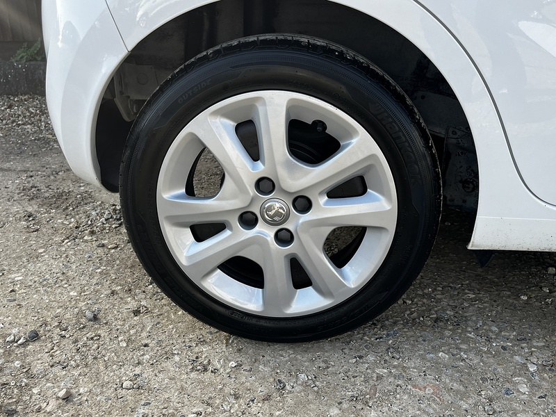 Vauxhall Viva i SE - U265