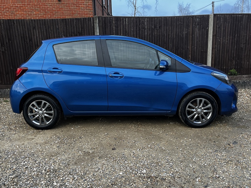 Toyota Yaris Dual VVT-i Icon - U266