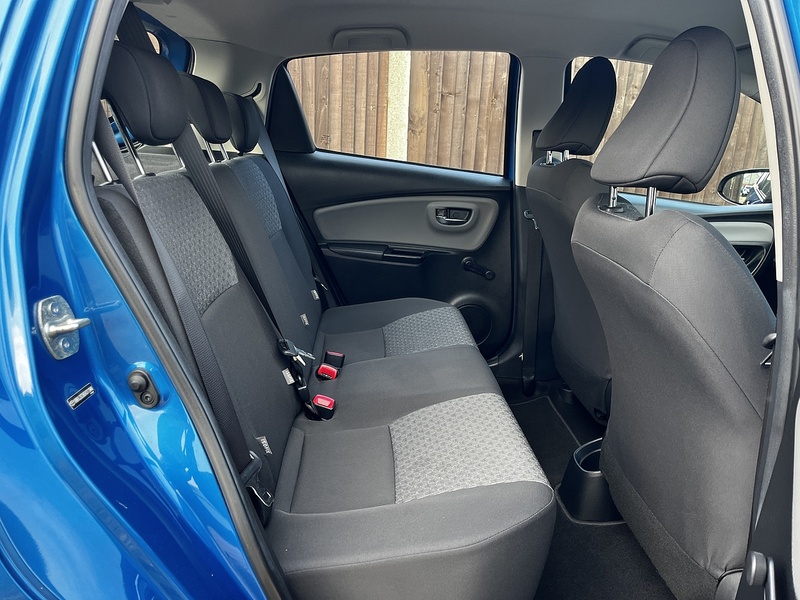 Toyota Yaris Dual VVT-i Icon - U266