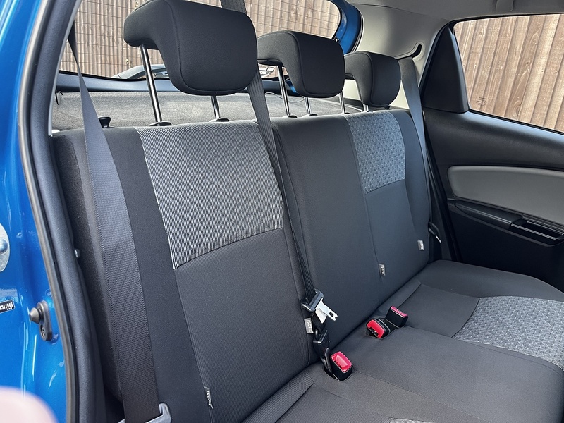 Toyota Yaris Dual VVT-i Icon - U266