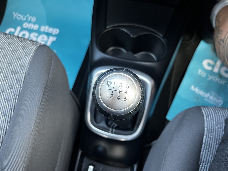 Toyota Yaris Dual VVT-i Icon - U266