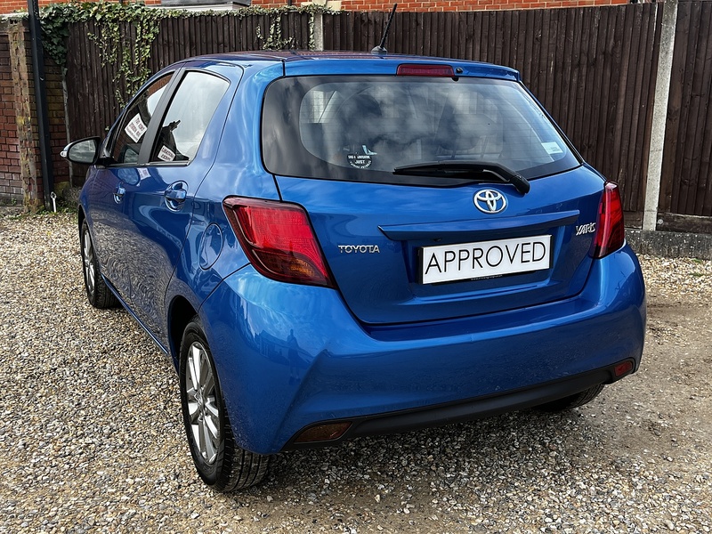 Toyota Yaris Dual VVT-i Icon - U266