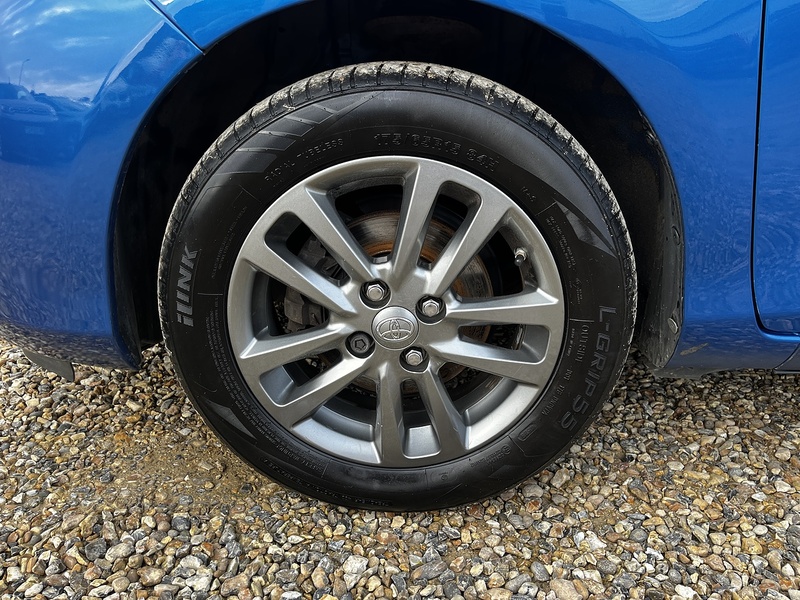 Toyota Yaris Dual VVT-i Icon - U266