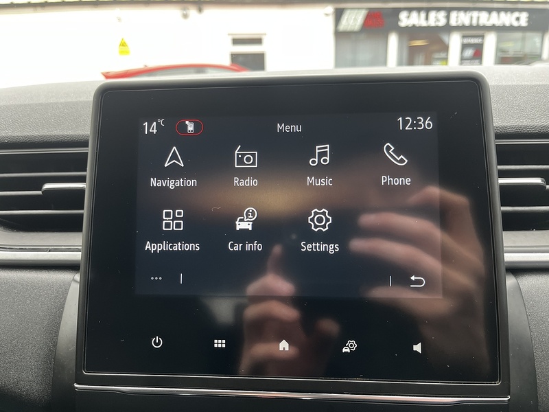 Renault Captur TCe Iconic - U267