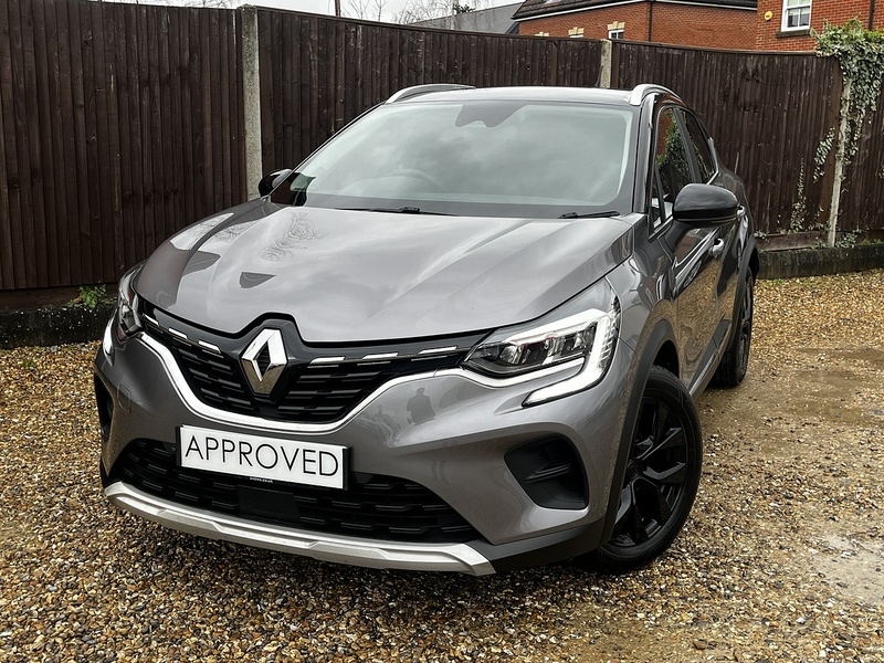 Renault Captur TCe Iconic - U267