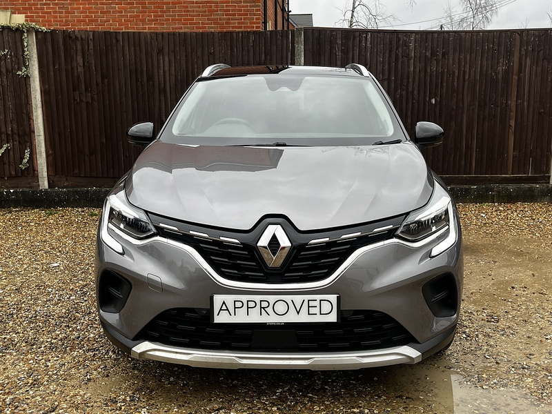 Renault Captur TCe Iconic - U267