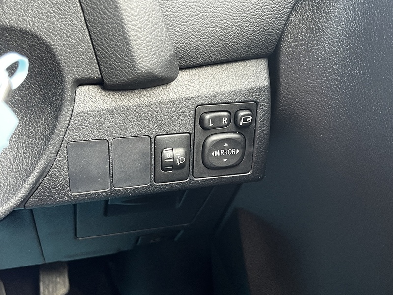 Toyota Auris V-Matic Icon+ - U272