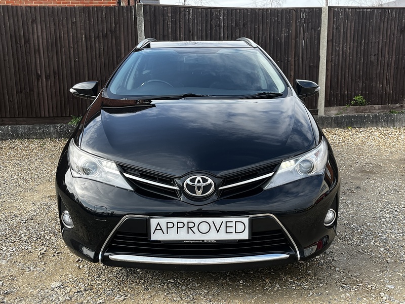 Toyota Auris V-Matic Icon+ - U272