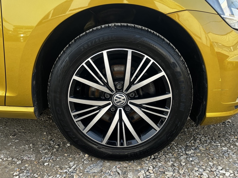 Volkswagen Golf TSI BlueMotion Tech SE - U277