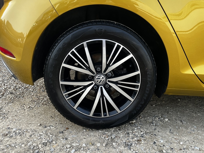 Volkswagen Golf TSI BlueMotion Tech SE - U277