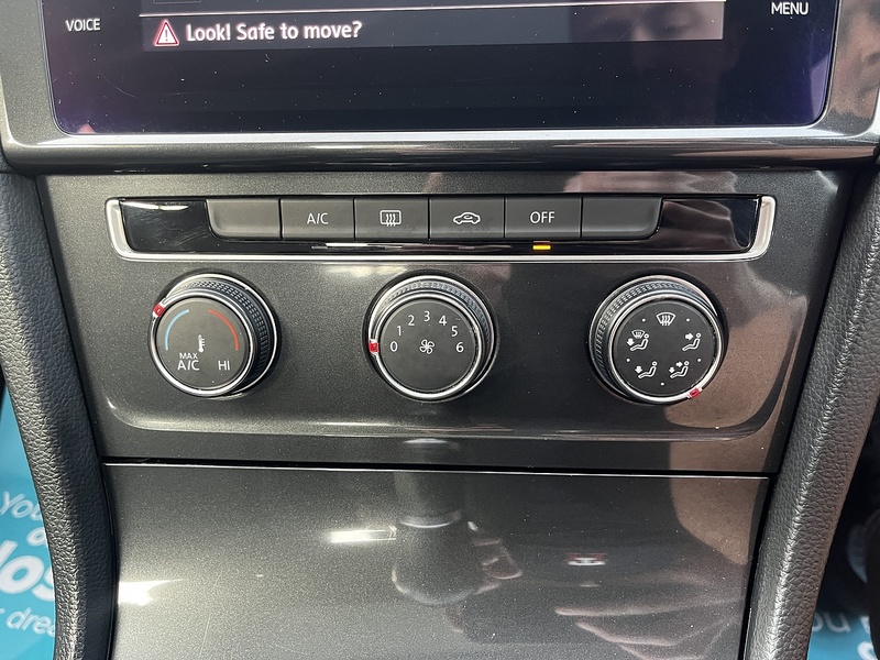 Volkswagen Golf TSI BlueMotion Tech SE - U277