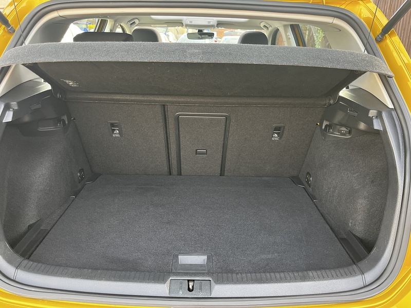 Volkswagen Golf TSI BlueMotion Tech SE - U277