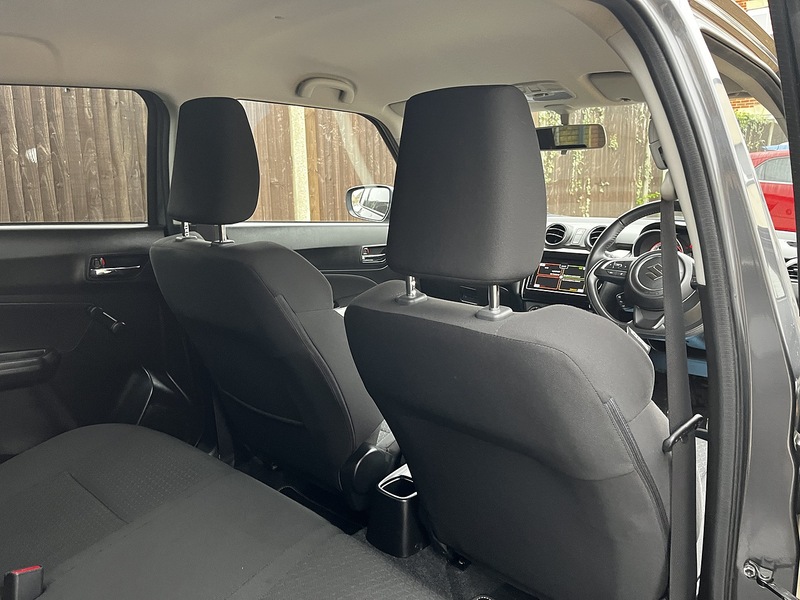 Suzuki Swift Dualjet Attitude - U280