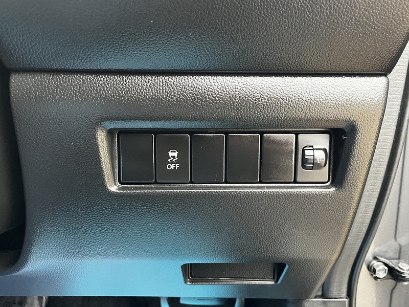 Suzuki Swift Dualjet Attitude - U280