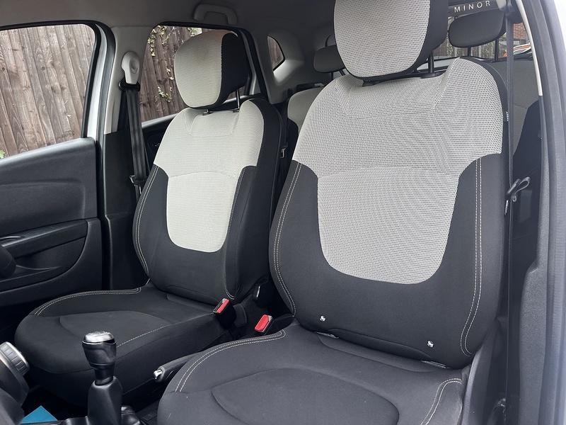 Renault Captur TCe ENERGY Iconic - U281