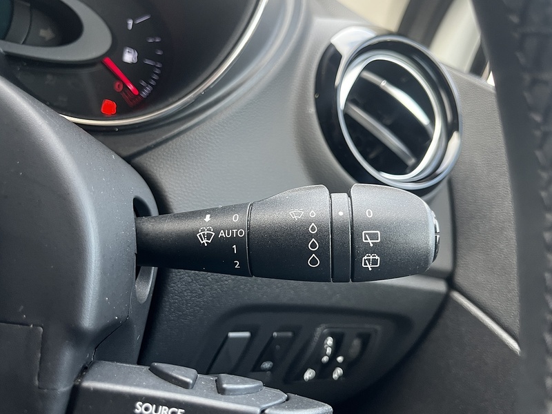 Renault Captur TCe ENERGY Iconic - U281