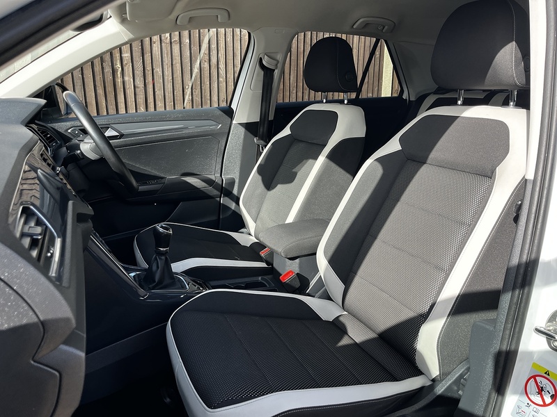 Volkswagen T-Roc TSI EVO SEL - U282
