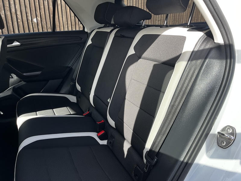 Volkswagen T-Roc TSI EVO SEL - U282