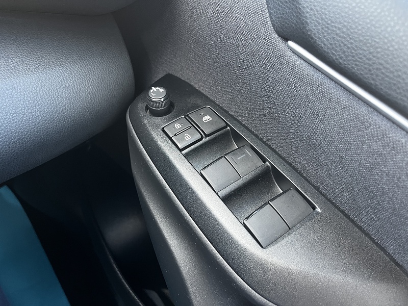 Mazda Mazda2 HYBRID h Agile - U285