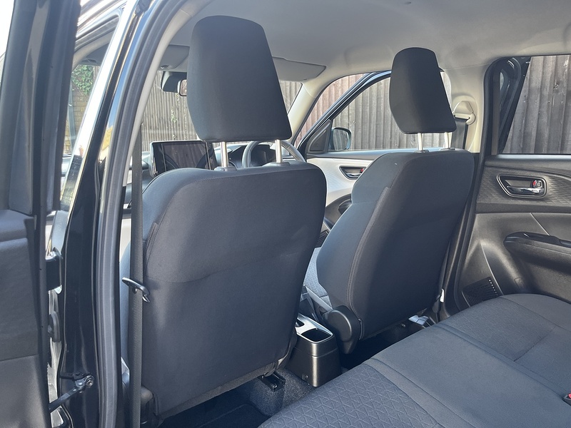 Suzuki Swift MHEV Motion - U294