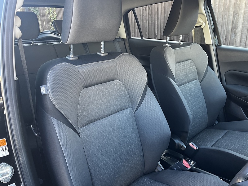 Suzuki Swift MHEV Motion - U294