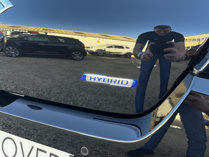 Suzuki Swift MHEV Motion - U294