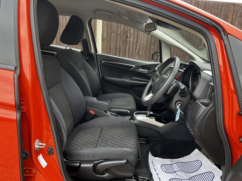 Honda Jazz i-VTEC SE Navi - U296