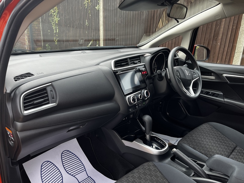 Honda Jazz i-VTEC SE Navi - U296