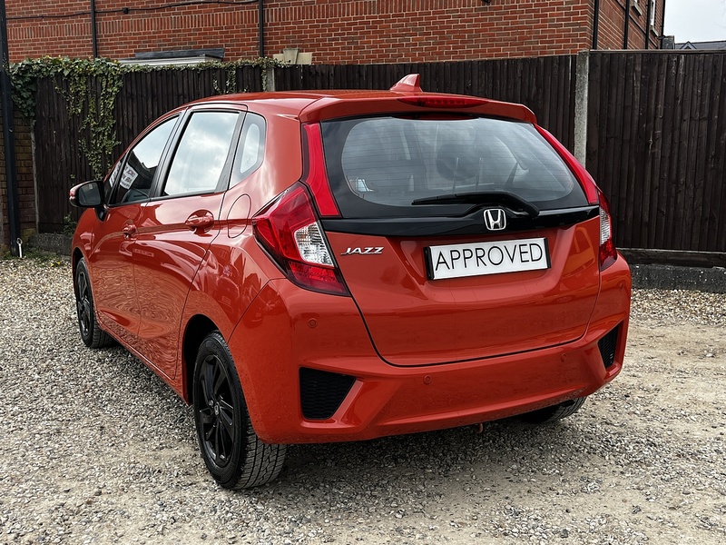 Honda Jazz i-VTEC SE Navi - U296