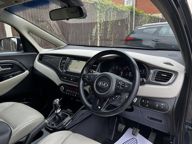Kia Carens CRDi 3 - U297