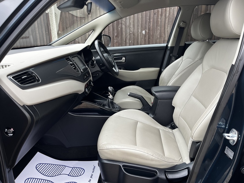 Kia Carens CRDi 3 - U297