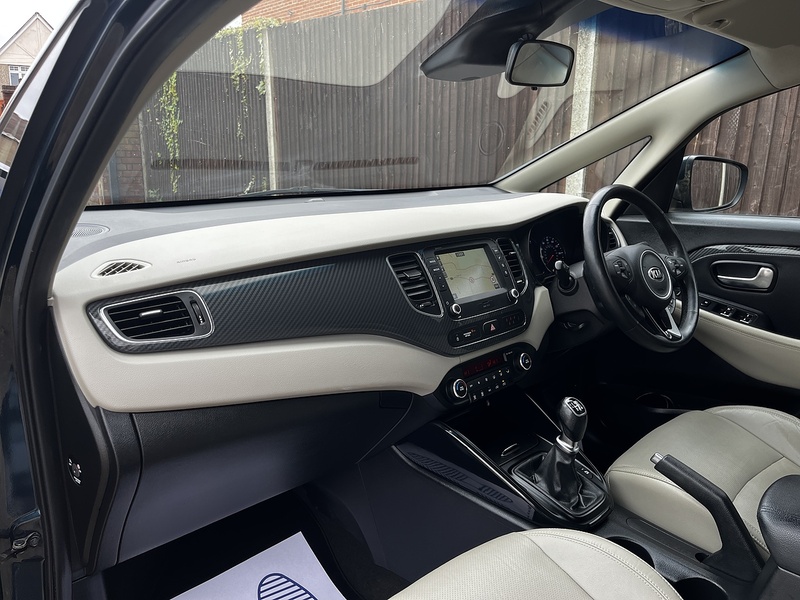 Kia Carens CRDi 3 - U297