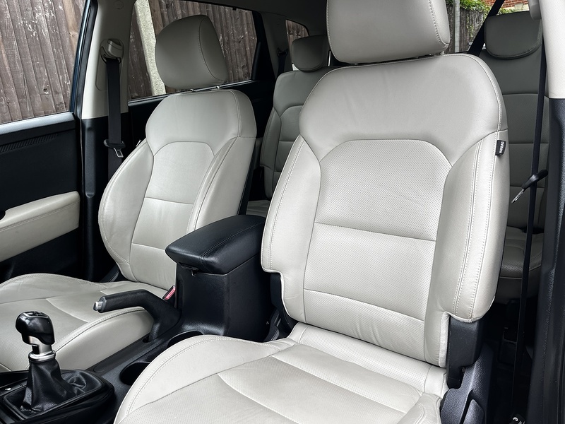 Kia Carens CRDi 3 - U297