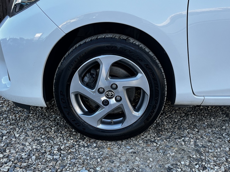 Toyota Yaris VVT-h Icon - U298
