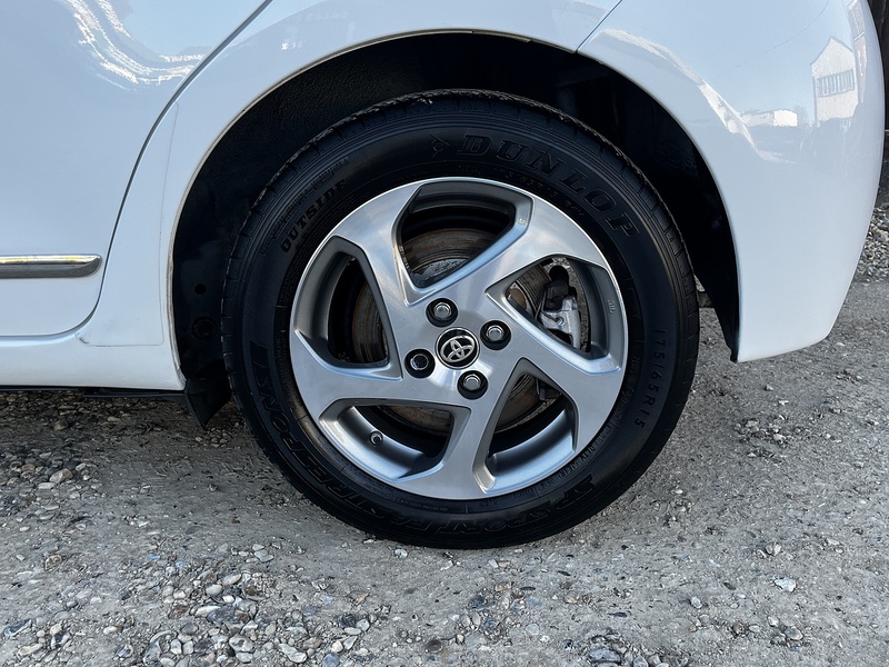 Toyota Yaris VVT-h Icon - U298