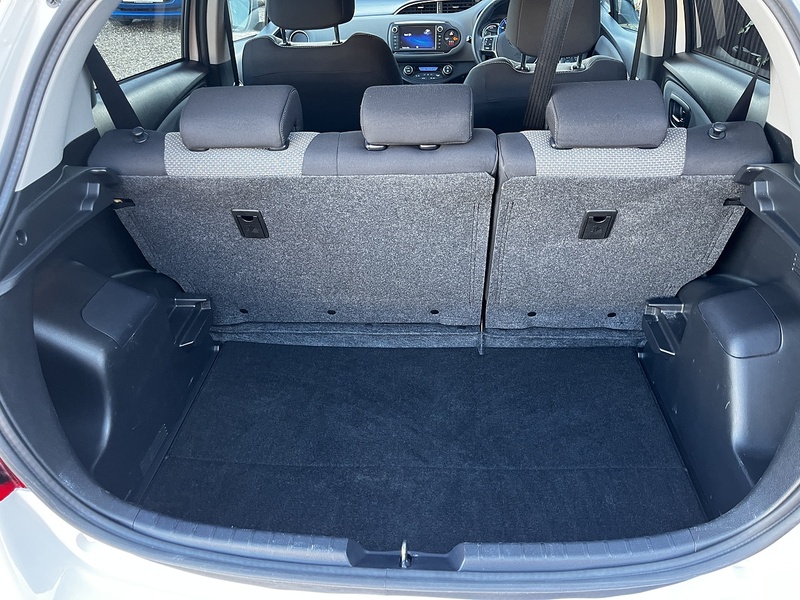 Toyota Yaris VVT-h Icon - U298