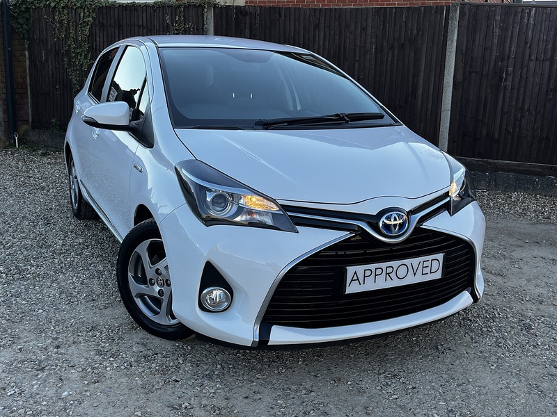 Toyota Yaris VVT-h Icon - U298