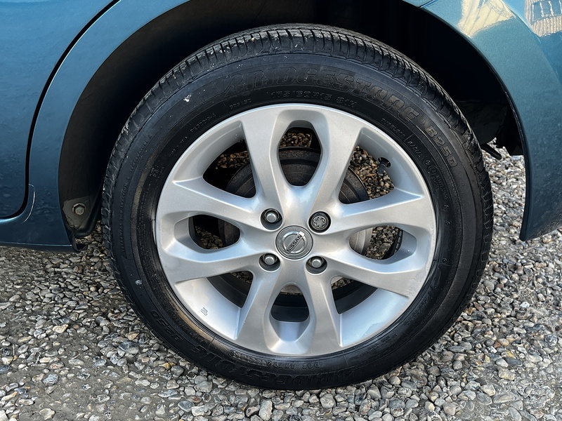 Nissan Micra Vibe - U300