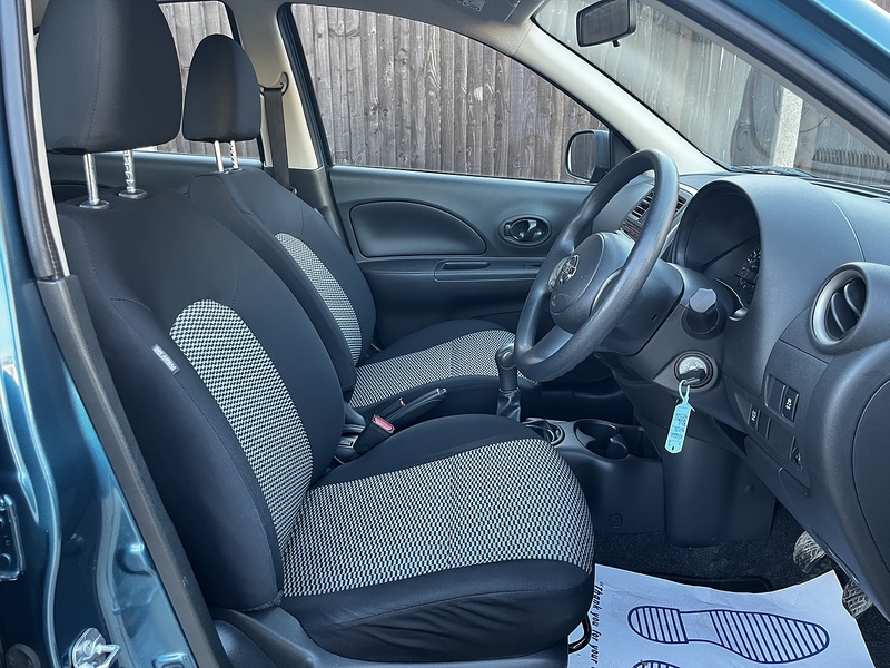 Nissan Micra Vibe - U300