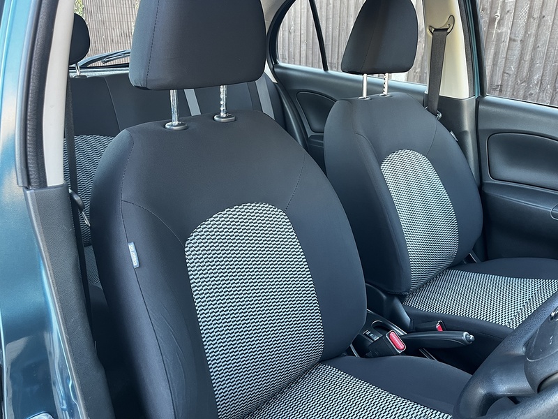 Nissan Micra Vibe - U300