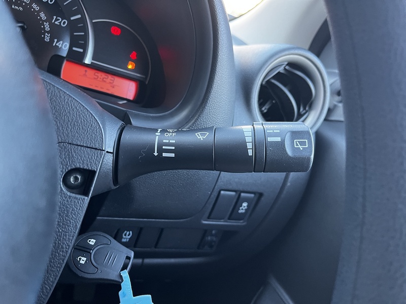 Nissan Micra Vibe - U300