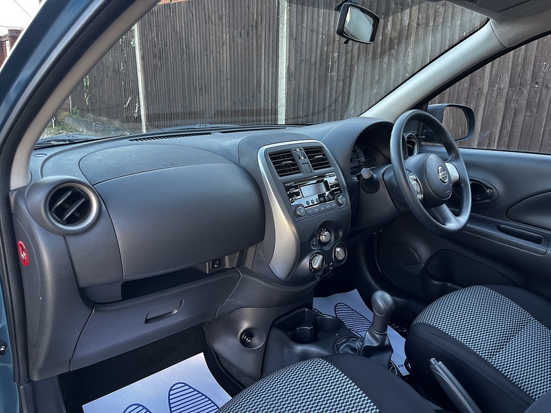 Nissan Micra Vibe - U300