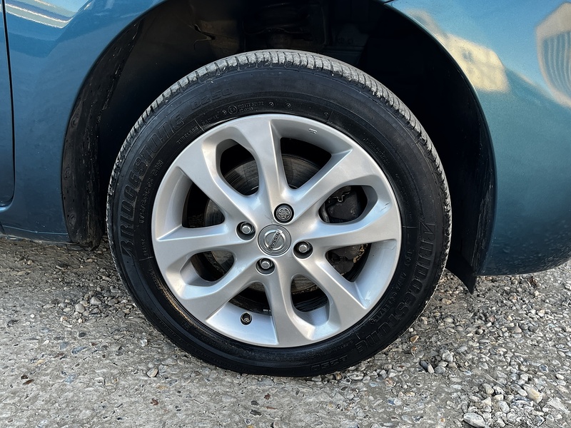 Nissan Micra Vibe - U300