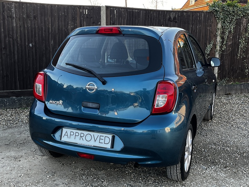 Nissan Micra Vibe - U300