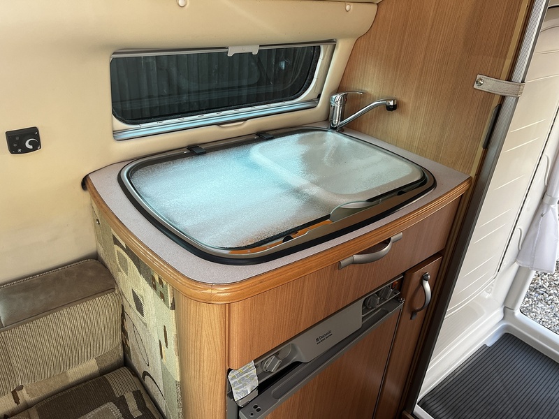 Volkswagen Transporter AUTOSLEEPER TOPAZ LE TDI T32 - U302