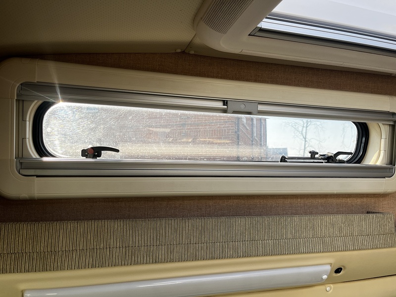 Volkswagen Transporter AUTOSLEEPER TOPAZ LE TDI T32 - U302