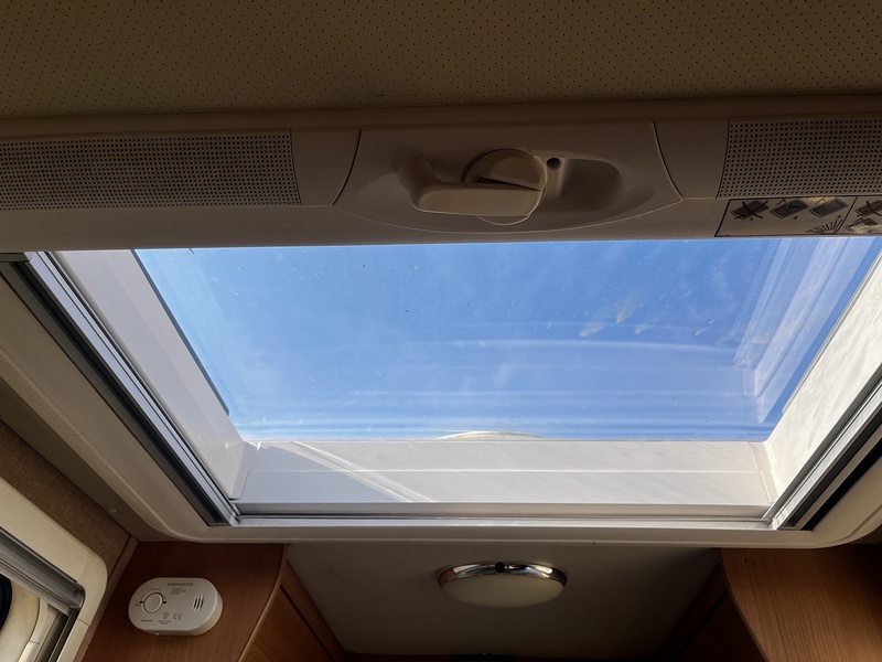 Volkswagen Transporter AUTOSLEEPER TOPAZ LE TDI T32 - U302