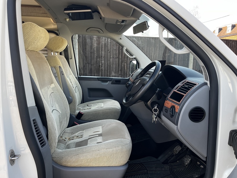 Volkswagen Transporter AUTOSLEEPER TOPAZ LE TDI T32 - U302