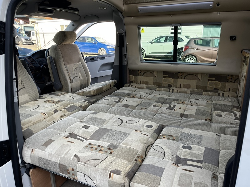Volkswagen Transporter AUTOSLEEPER TOPAZ LE TDI T32 - U302